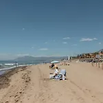 Holiday House Next To The Beach In Las Dunas, Bahia De Marbella