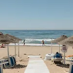Holiday House Next To The Beach In Las Dunas, Bahia De Marbella